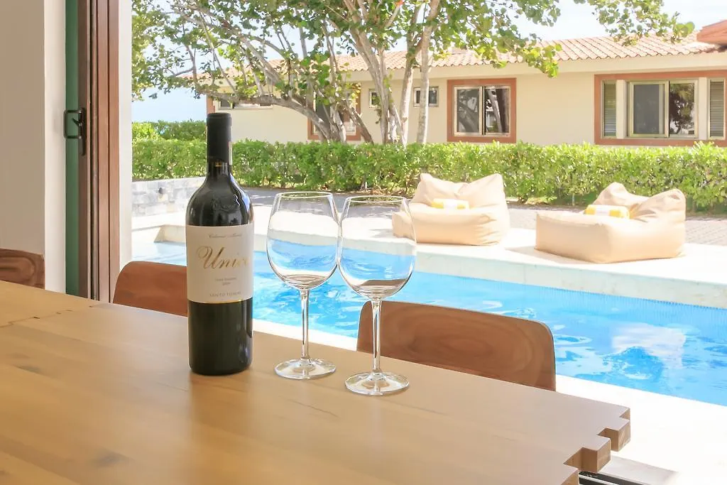 Steps To Best Beach Villa Unica 6Bedroom Playa del Carmen